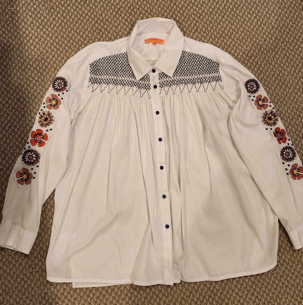 Vilagallo White Shirt with Black Floral Embroidery Sz 46 Sz 12